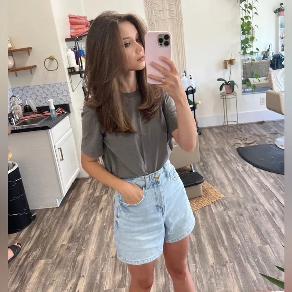 Zara Blue Light Denim high waist shorts - Picture 3 of 3